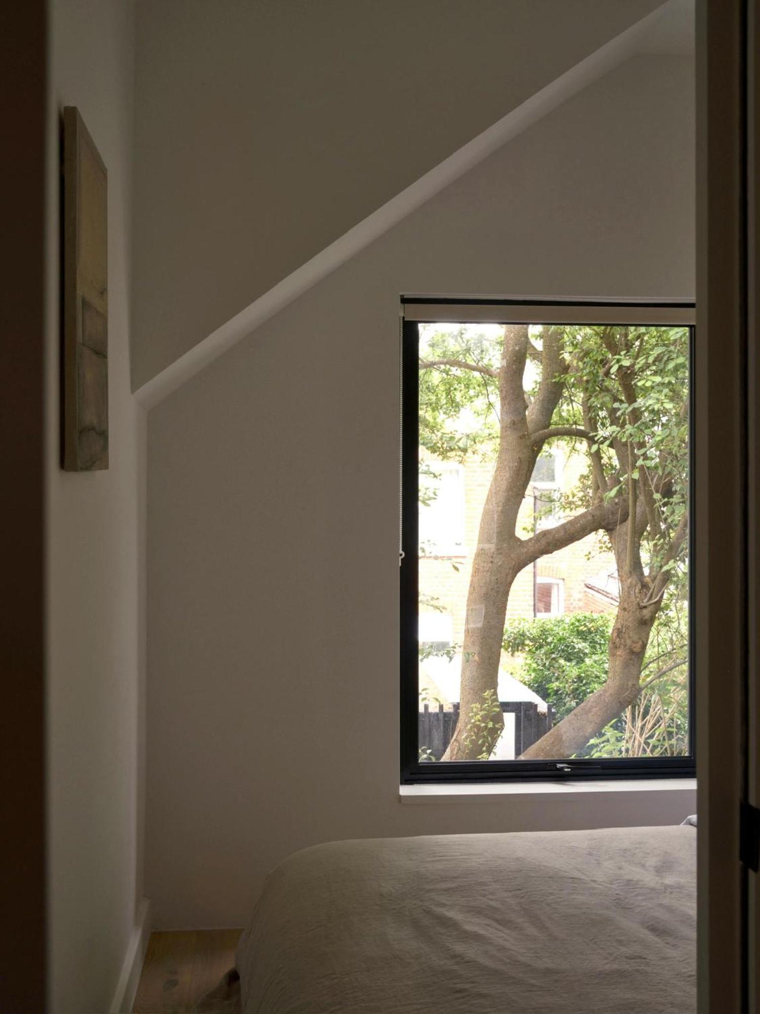 Japandi Chic 1br Bright Functional Designer Flat Apartment Oxford